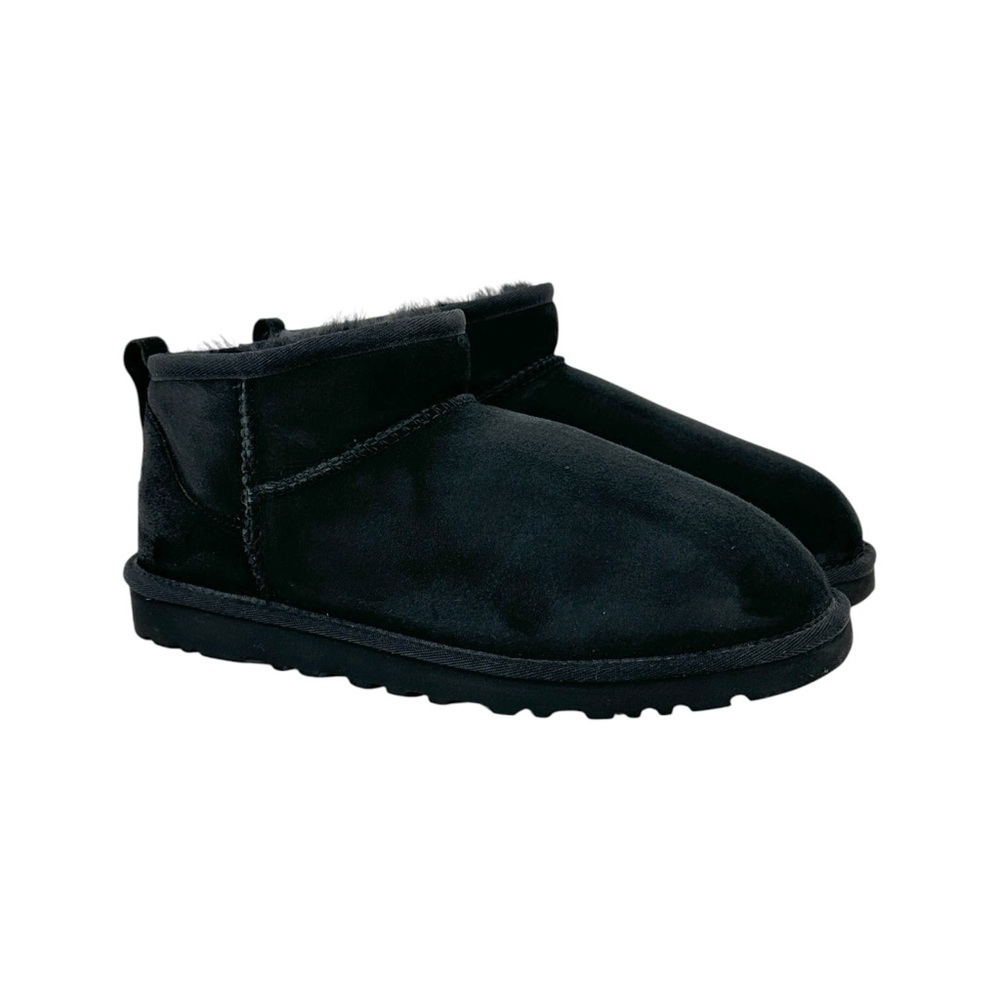 UGG Classic Ultra Mini Boot - Black Sheepskin Fur Lined Low Boots